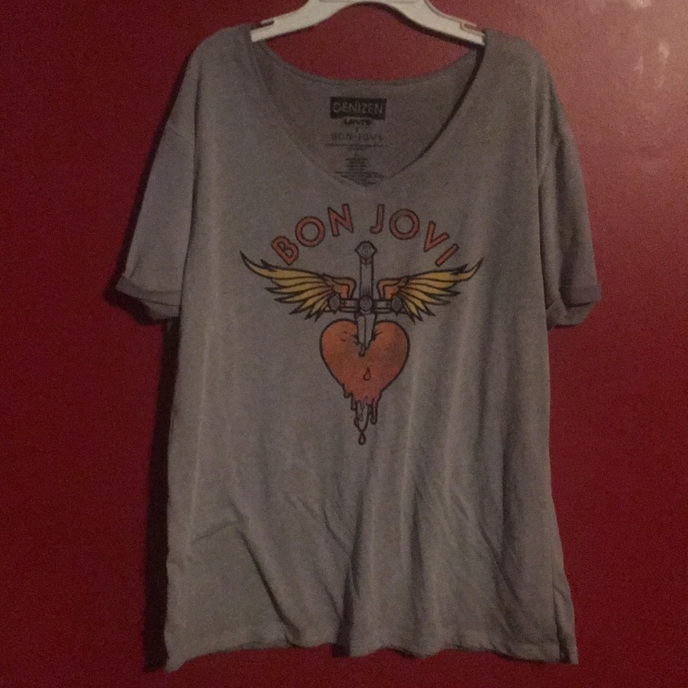 SOLD- Bon Jovi tee